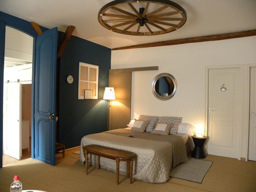 Entre Cour Et Jardin Hotel Chalons en Champagne Luaran gambar